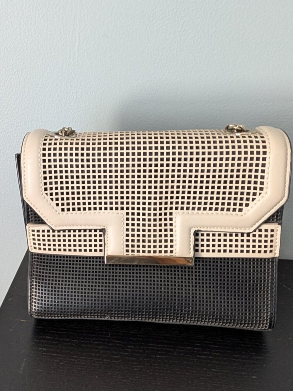 Zara Basic Collection Handbag - Picture 2 of 5